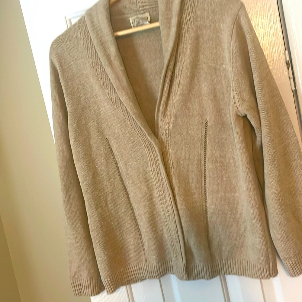 Beige cardigan